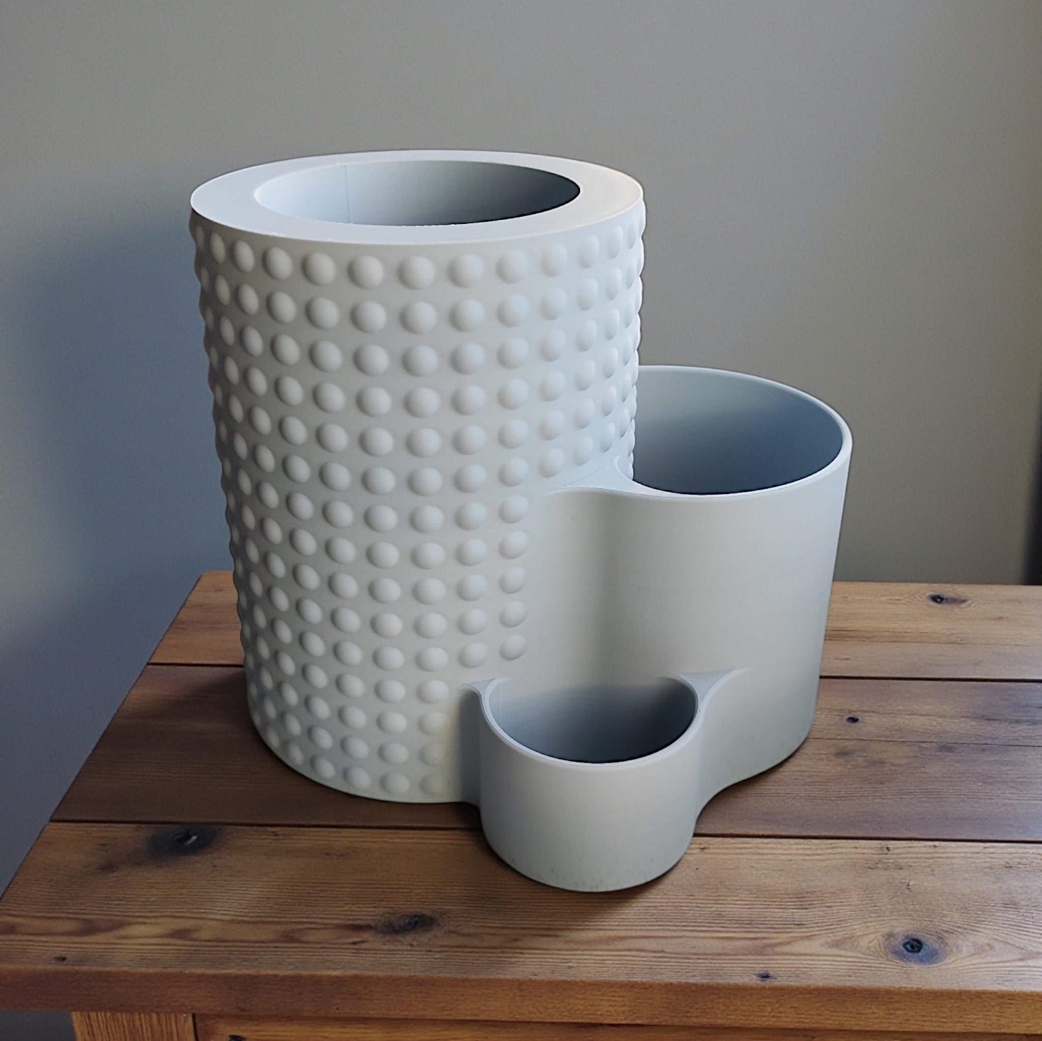 Blyantholder med side-rum til små kontordinge