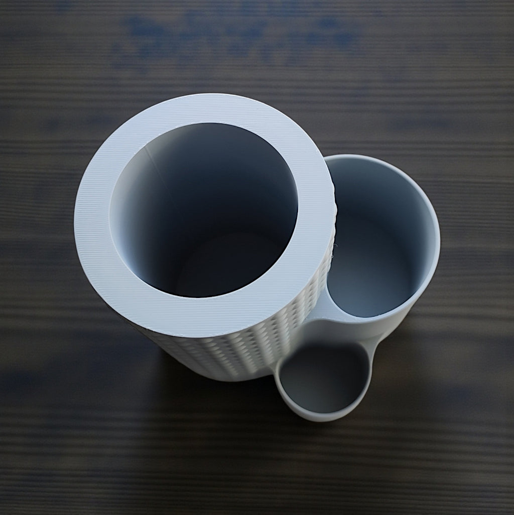 Set ovenfra af 3D printet skrivebords organizer